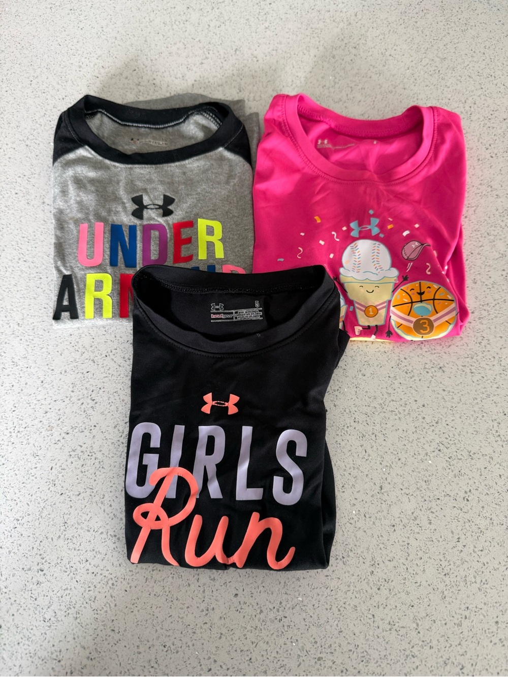 Under Armour Girls' Black 'Girls Run' Performance Tee - Black